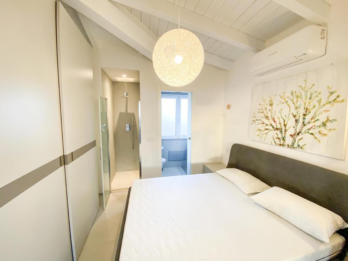 Le Perle Dell'Isola Apartment Изола Роса Екстериор снимка