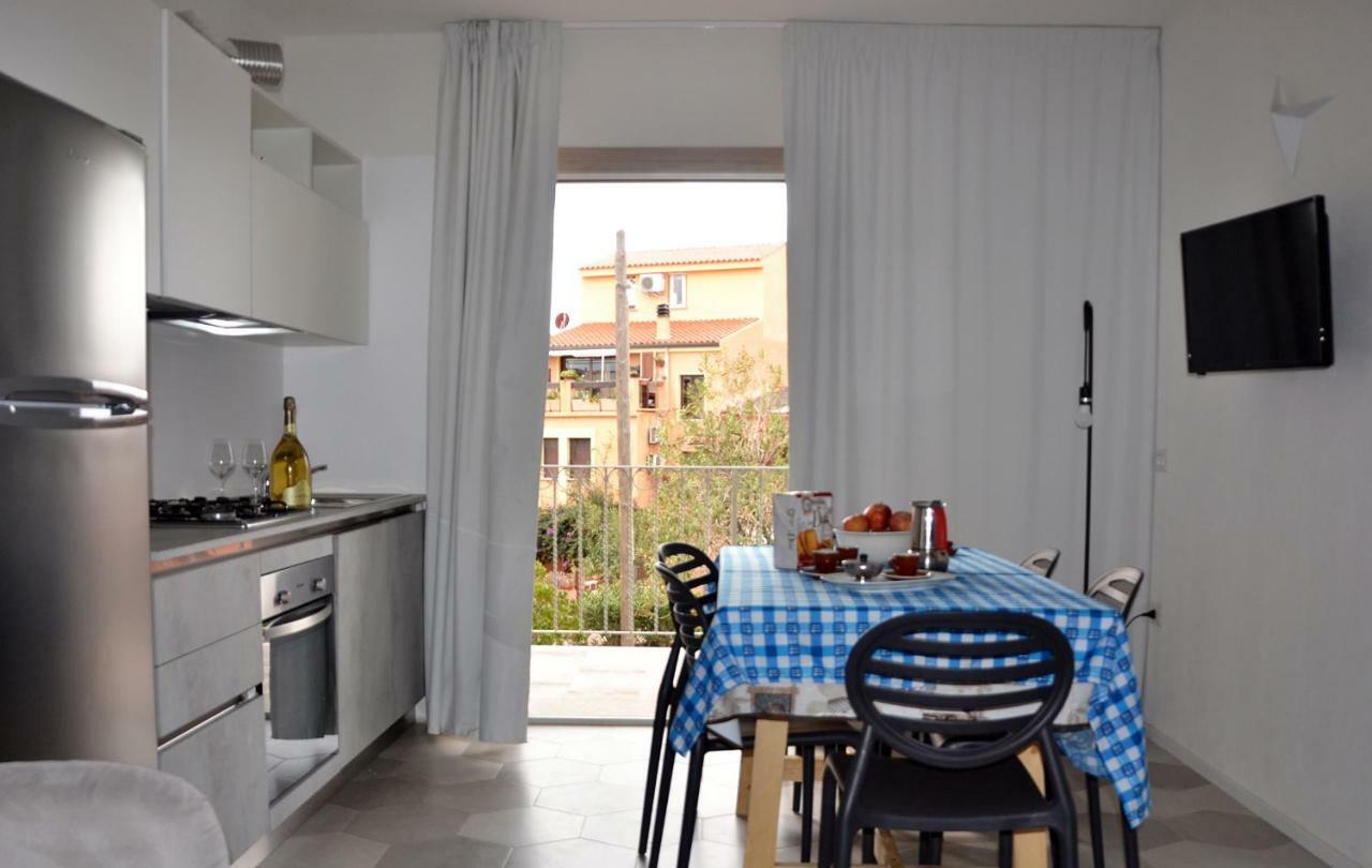 Le Perle Dell'Isola Apartment Изола Роса Екстериор снимка