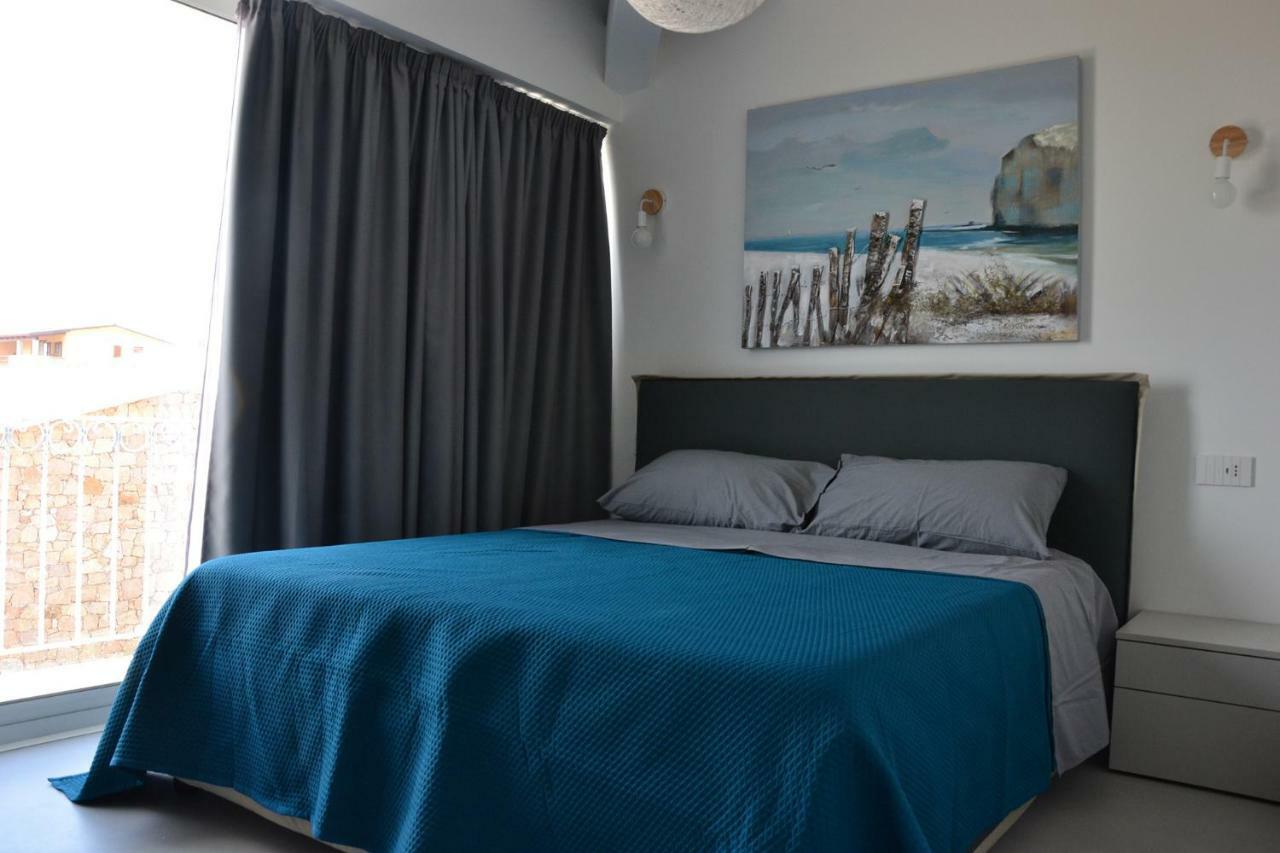 Le Perle Dell'Isola Apartment Изола Роса Екстериор снимка