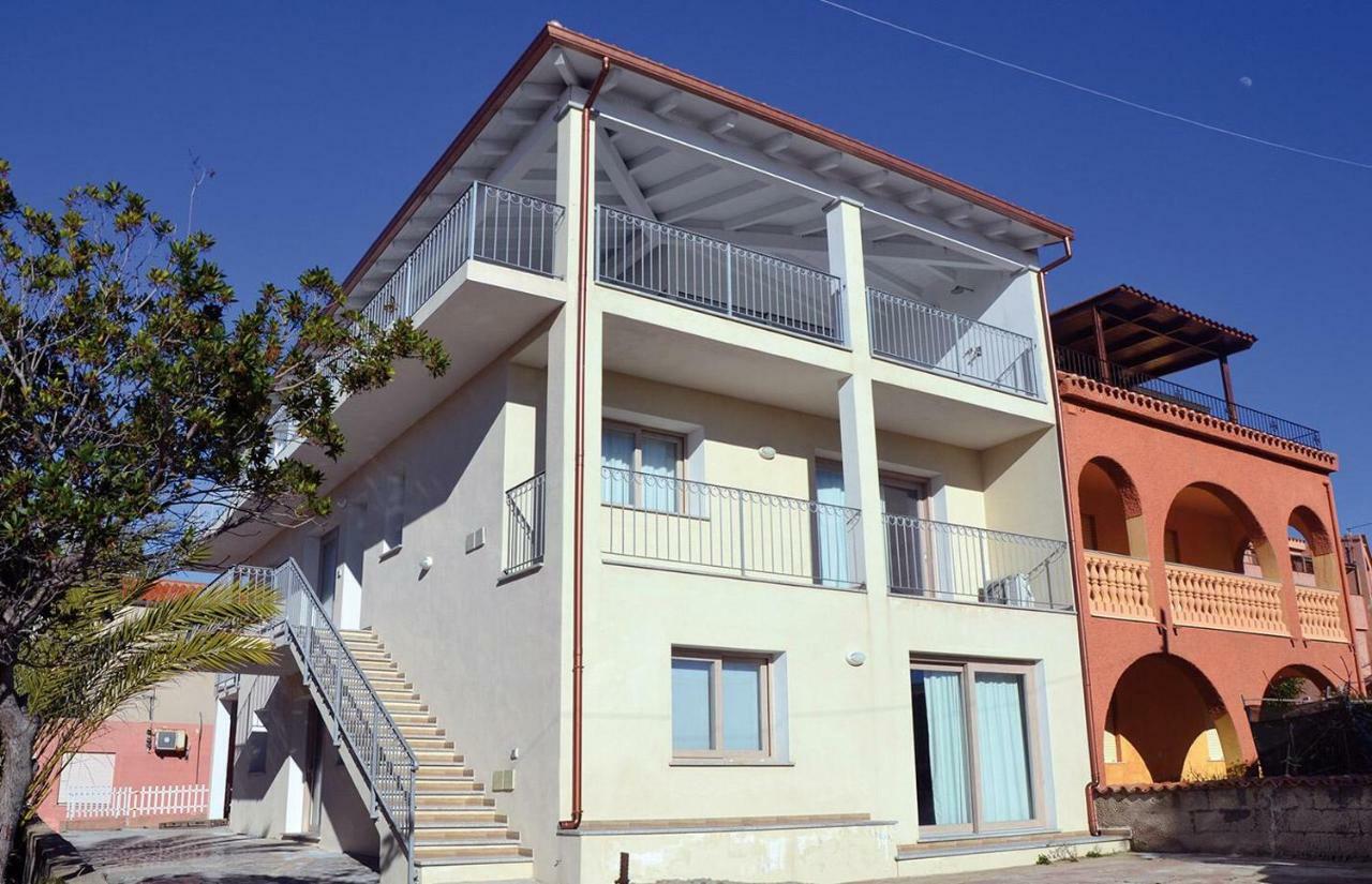 Le Perle Dell'Isola Apartment Изола Роса Екстериор снимка